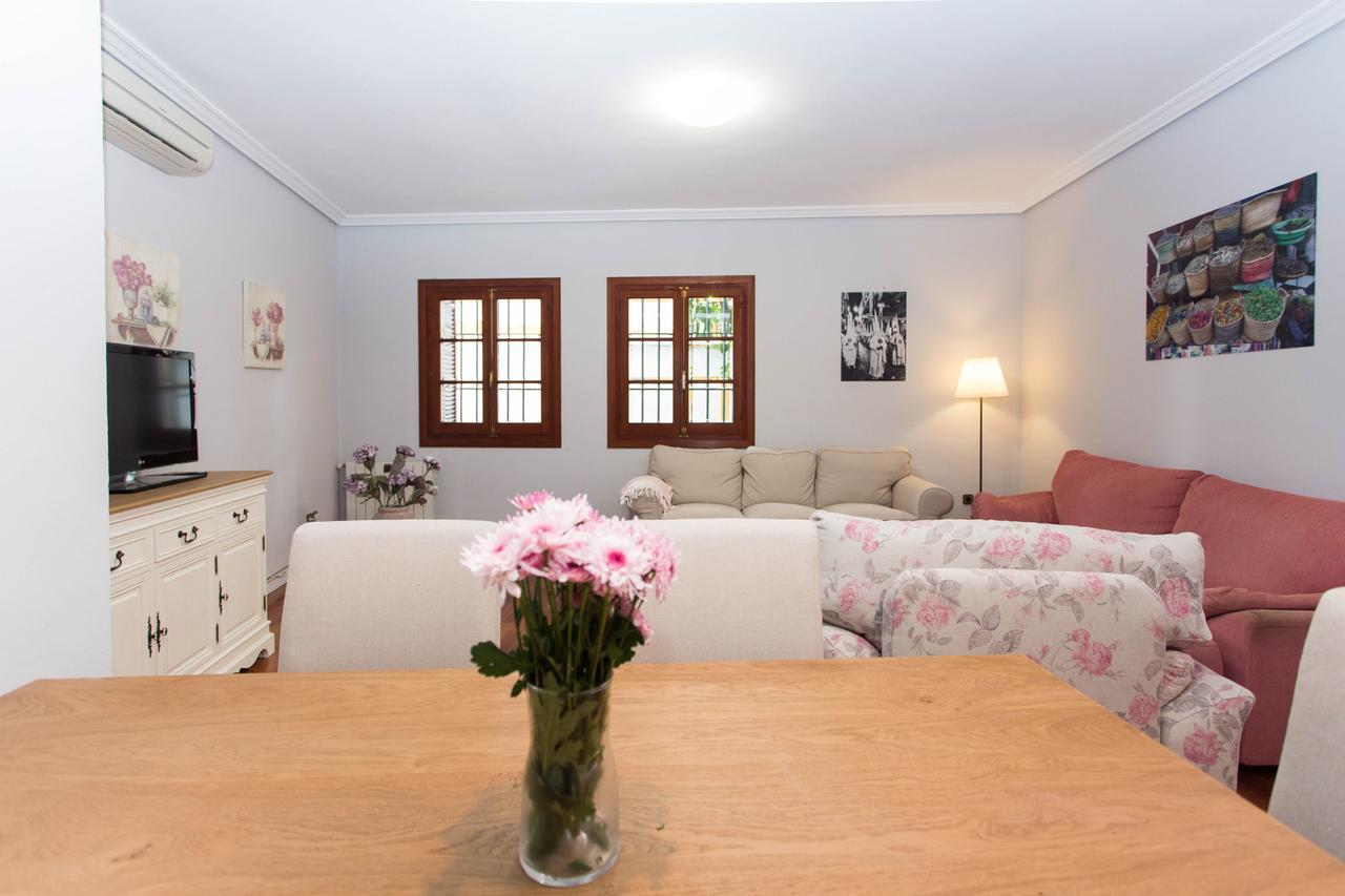 Svq Apartments - Patio Santa Cruz Sevilla Eksteriør bilde